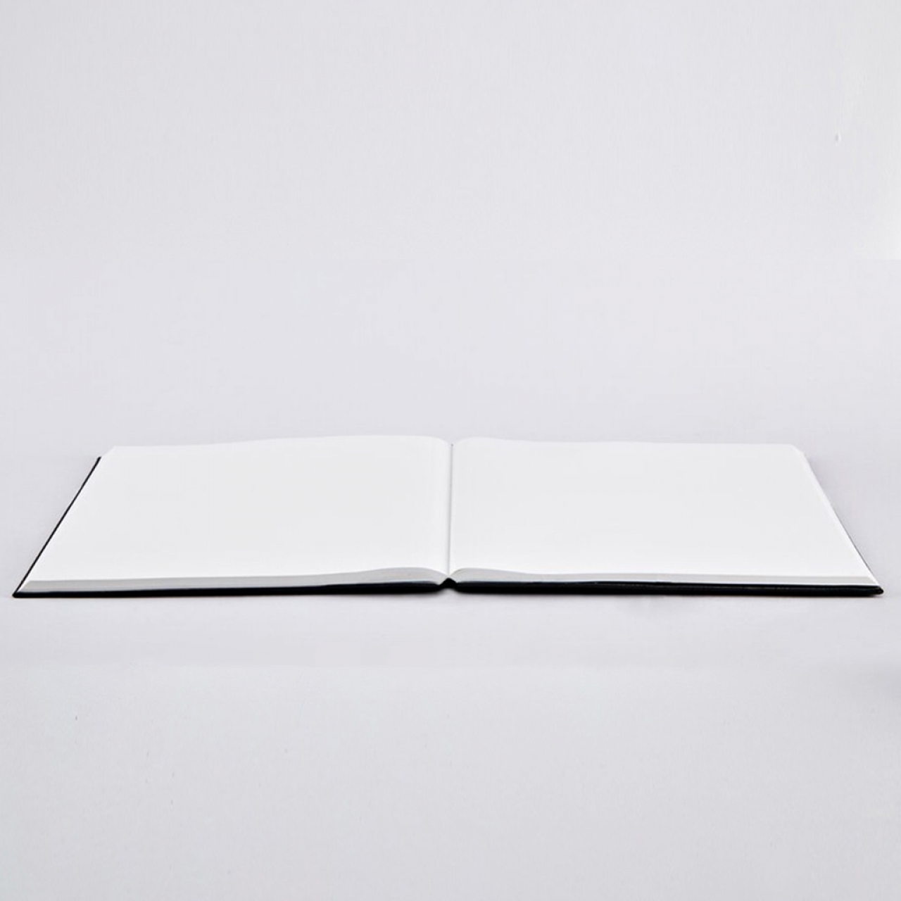 nuuna Sketchbook - STUDIO XL